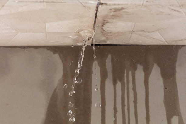 Professional Burst Pipe Cleanup technician working in Pleasantville, OH
